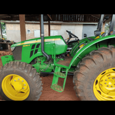 Trator John Deere 5080