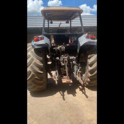 TRATOR VALTRA BM 125 4X4