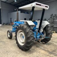 TRATOR FORD 4610 4x2 Ano 1989 - Imagem 21