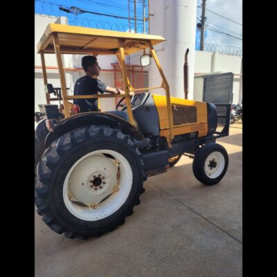 TRATOR VALTRA BF 75 4X2 PLATAFORMADO – SEM REDUTOR