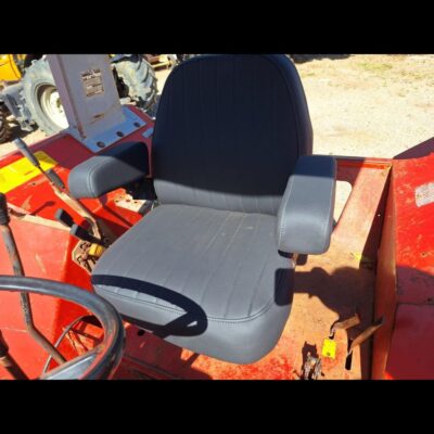 TRATOR MF 650 4X4 – PLATAFORMADO