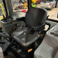 Trator Massey Ferguson 4283 4x4 - Imagem 6