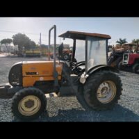 TRATOR VALTRA BF 75 4X4 - PLATAFORMADO - Imagem 3