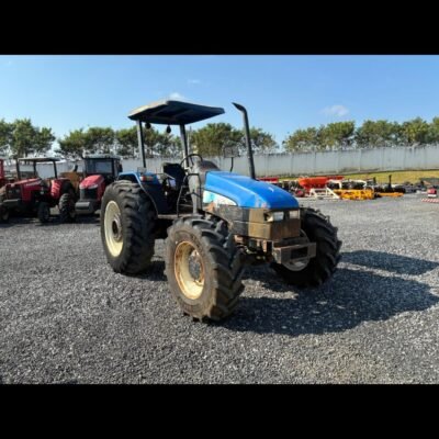 TRATOR NEW HOLLAND TL 75 4X4 – PLATAFORMADO