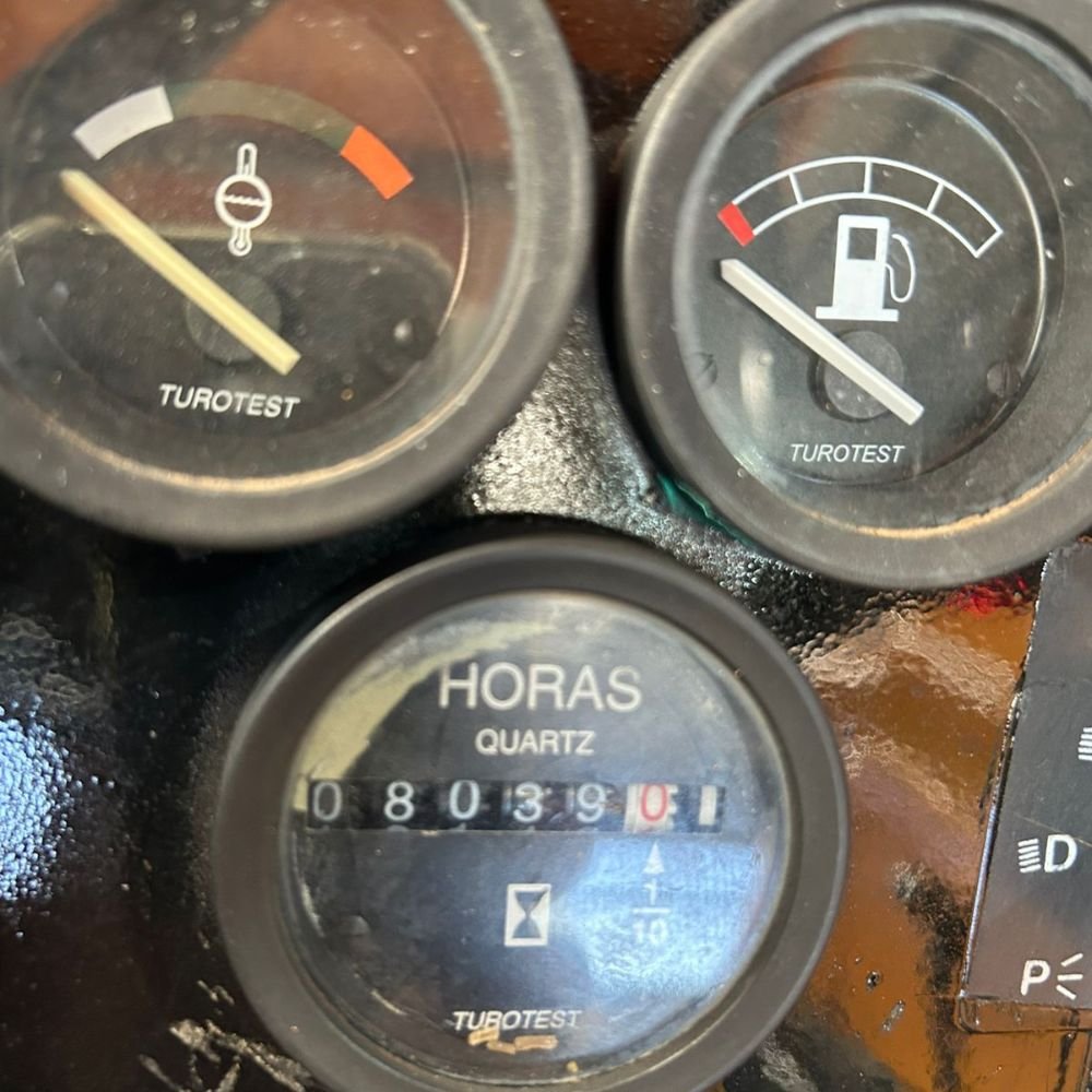 Trator Valmet 785 4x2 Ano 1996 - Imagem 8