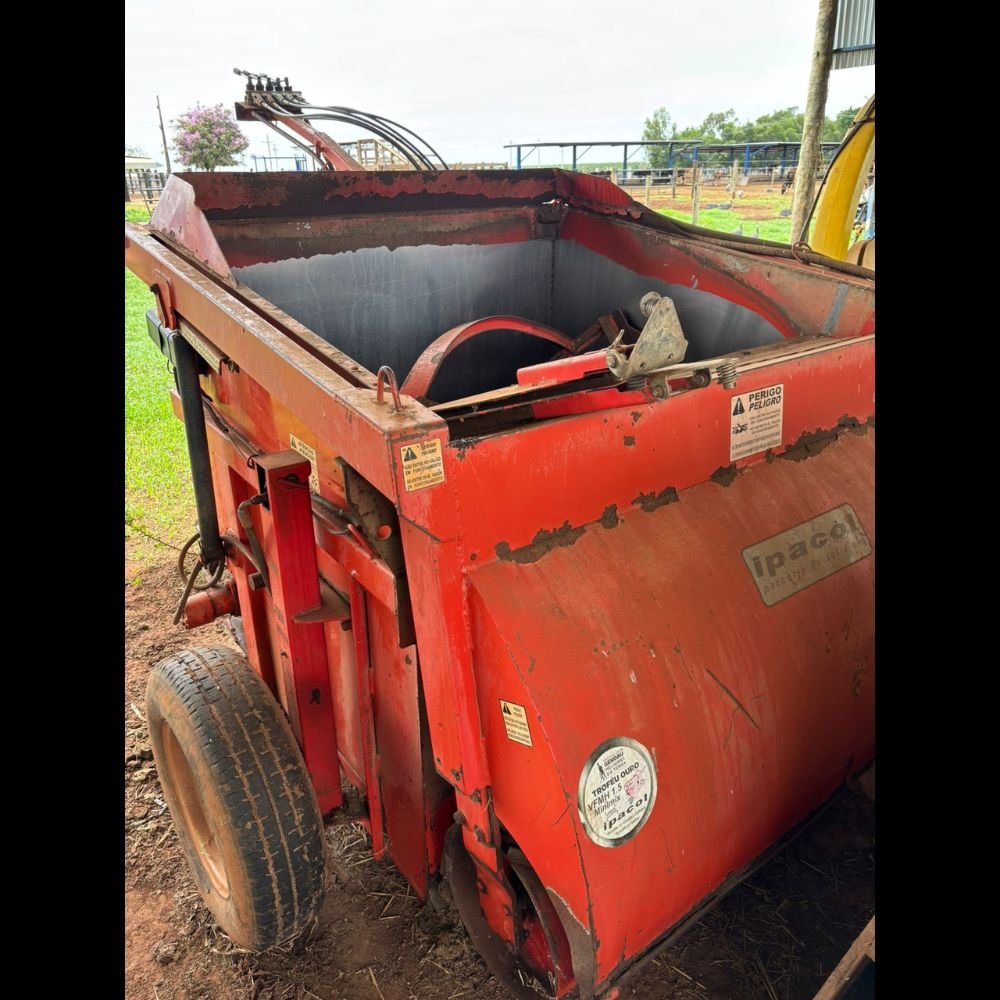 Vagão Misturador Vertical Ipacol VFMH 2.2 - Imagem 5