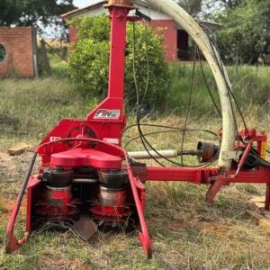 Colhedora de Forragem Nogueira FTN 1000 G3