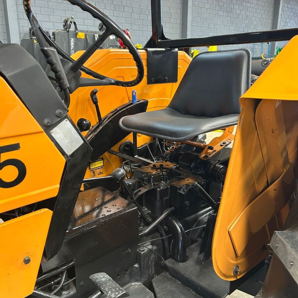 Trator Valmet 785 4x2 Ano 1996 - Imagem 6