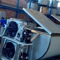 Tanque Resfriador de Leite Meia Cana Gelainox 3000L - Imagem 5
