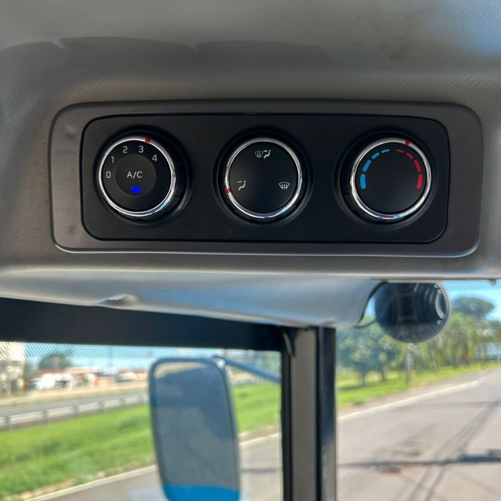 Trator LS Tractor U60 4x4 Ano 2020/2021 - Imagem 12