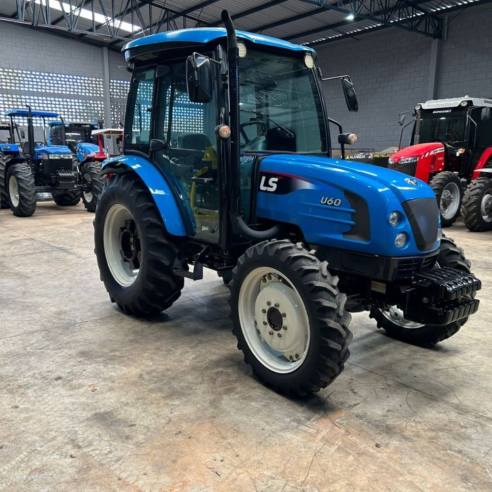 Trator LS Tractor U60 4x4 Ano 2020/2021 - Imagem 3