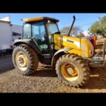 TRATOR VALTRA BM 110 4X4 - CABINADO