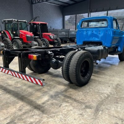 Caminhão Ford F11000 Ano 1991