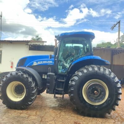 TRATOR NEW HOLLAND T 7 – CABINADO – 748