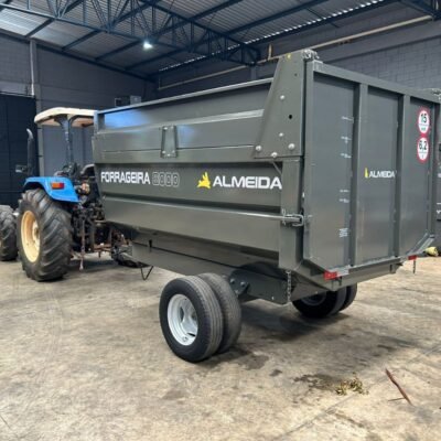 Carreta Almeida Forrageira 8000 eixo duplo(02)