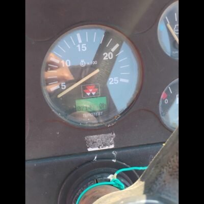 TRATOR MASSEY FERGUSSON 275 4X2 – PLATAFORMADO