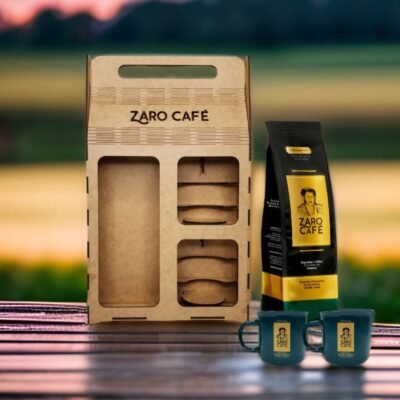 Kit Presente Zaro Café Intenso Moído 500g + 2 Canecas Verdes 200ml