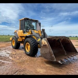 PÁ CARREGADEIRA VOLVO L60F